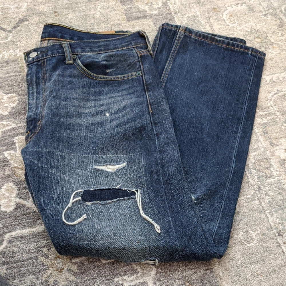 Levi Men's Blue Ripped Jeans